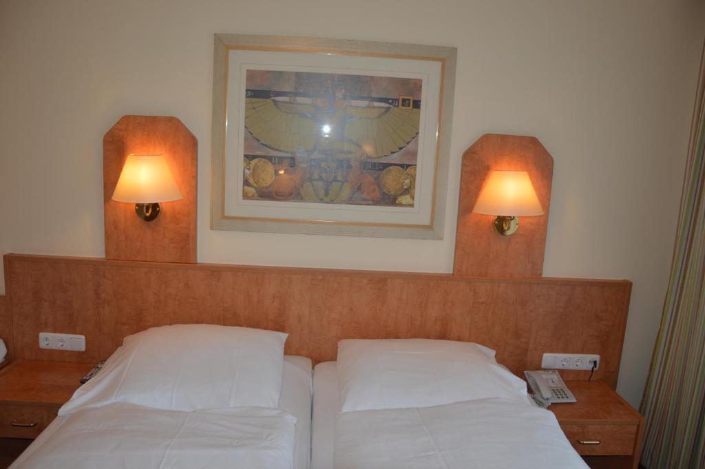 Standard Double Room,1551243955:JPEG